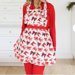 Posh Peanut Women's Ruffled Apron